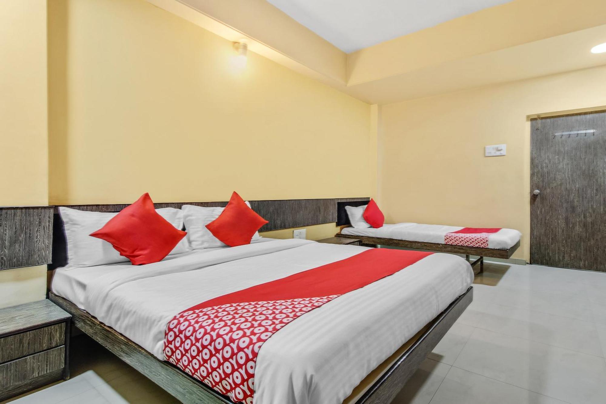 Hotel O Priyanka Residency Solapur Eksteriør bilde